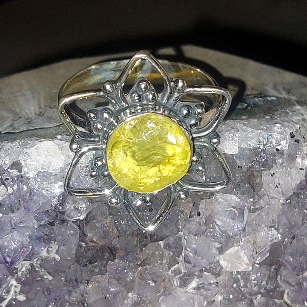 Raw Citrine Gemstone Flower Setting Ring Size 10 925 Silver